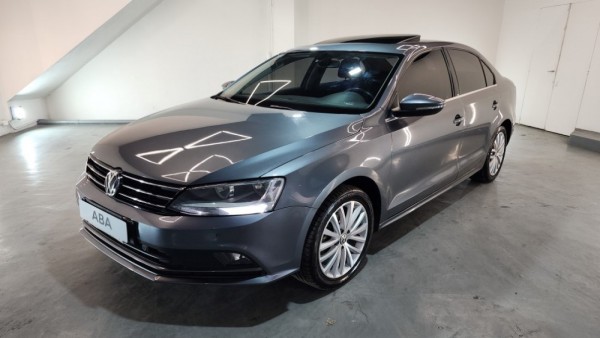 VOLKSWAGEN VENTO 1.4 TSI HIGHLINE DSG 150CV