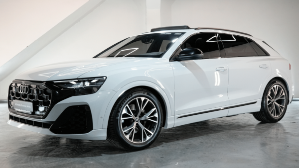 AUDI Q8 55 TFSI TIPTRONIC QUATTRO 340CV